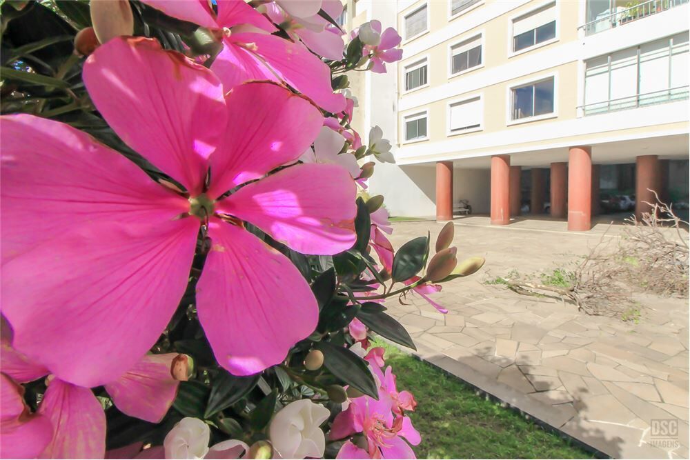 Apartamento à venda com 4 quartos, 207m² - Foto 11