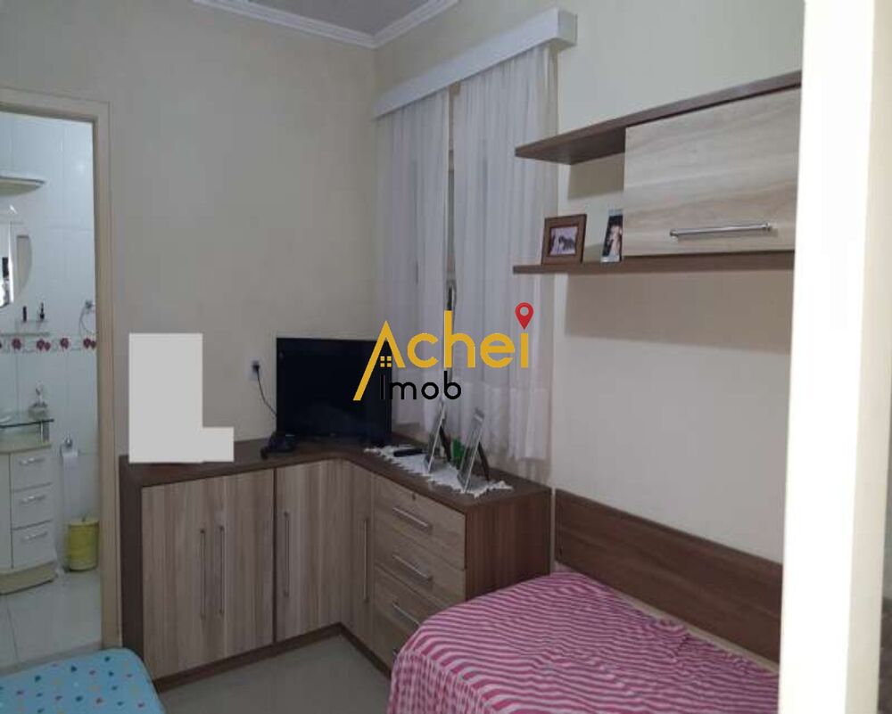 Casa, 3 quartos, 193 m² - Foto 1