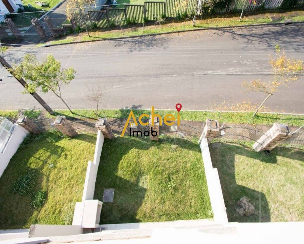 Casa à venda com 3 quartos, 240m² - Foto 3