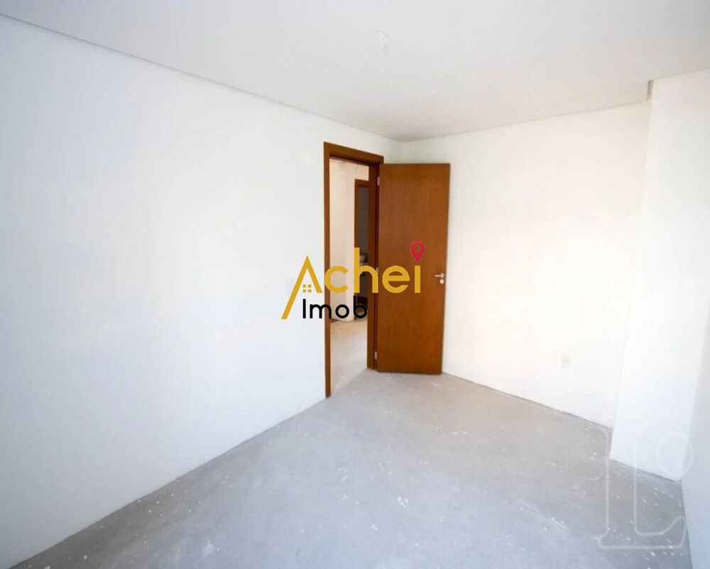 Casa à venda com 3 quartos, 240m² - Foto 10