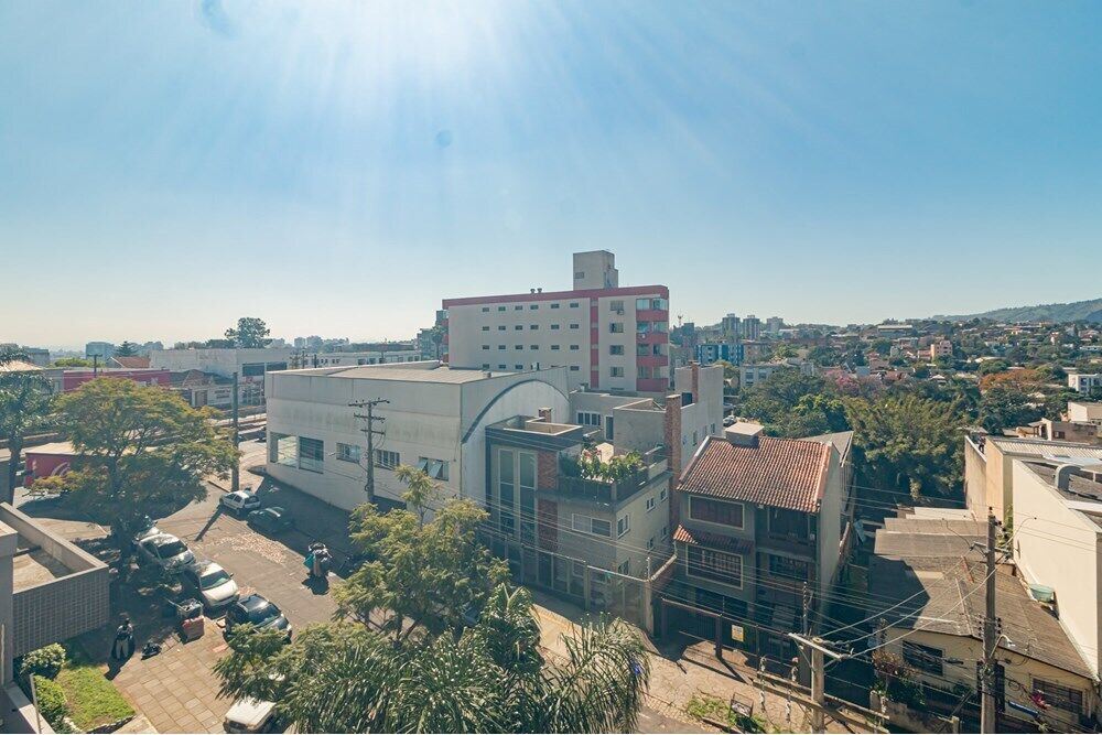 Apartamento à venda com 2 quartos, 69m² - Foto 5