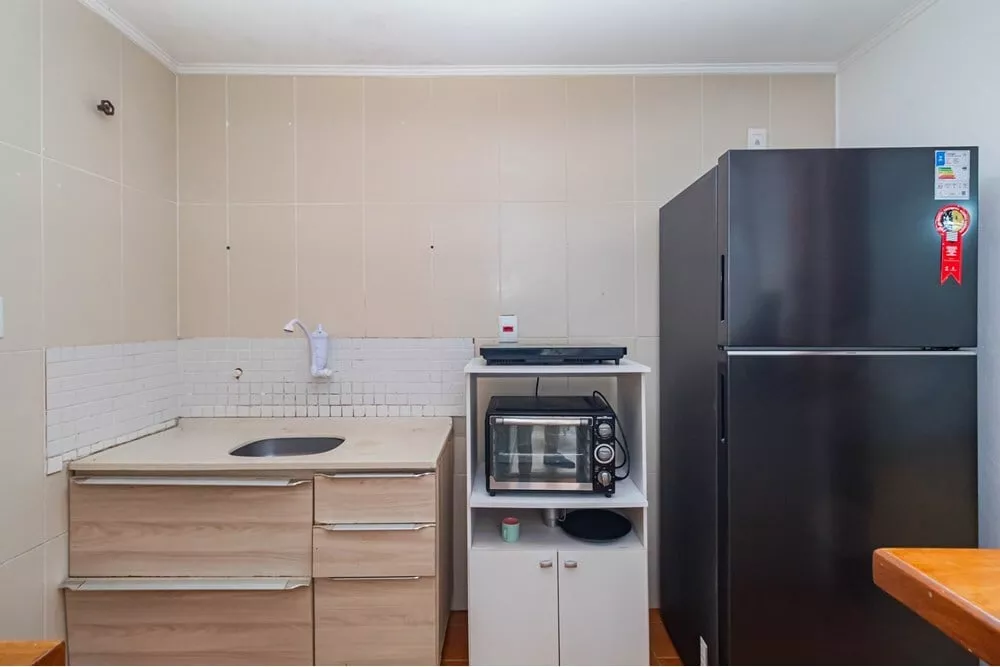 Apartamento à venda com 1 quarto, 50m² - Foto 2