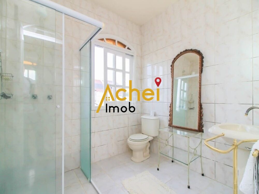 Casa, 3 quartos, 312 m² - Foto 1