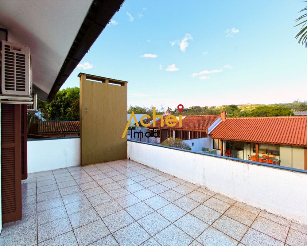 Casa à venda com 4 quartos, 300m² - Foto 4