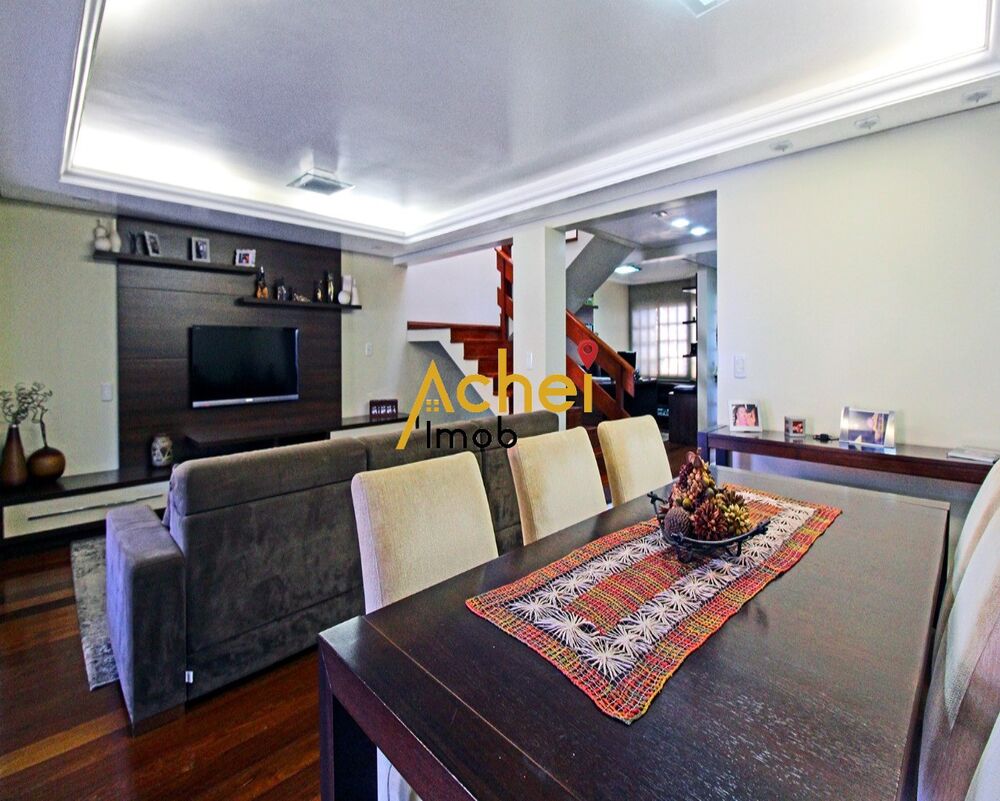Casa à venda com 4 quartos, 300m² - Foto 17