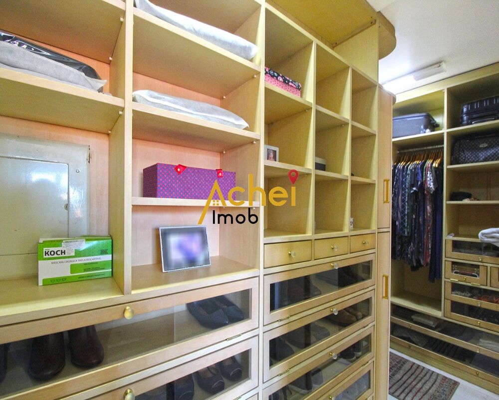 Casa à venda com 4 quartos, 300m² - Foto 8