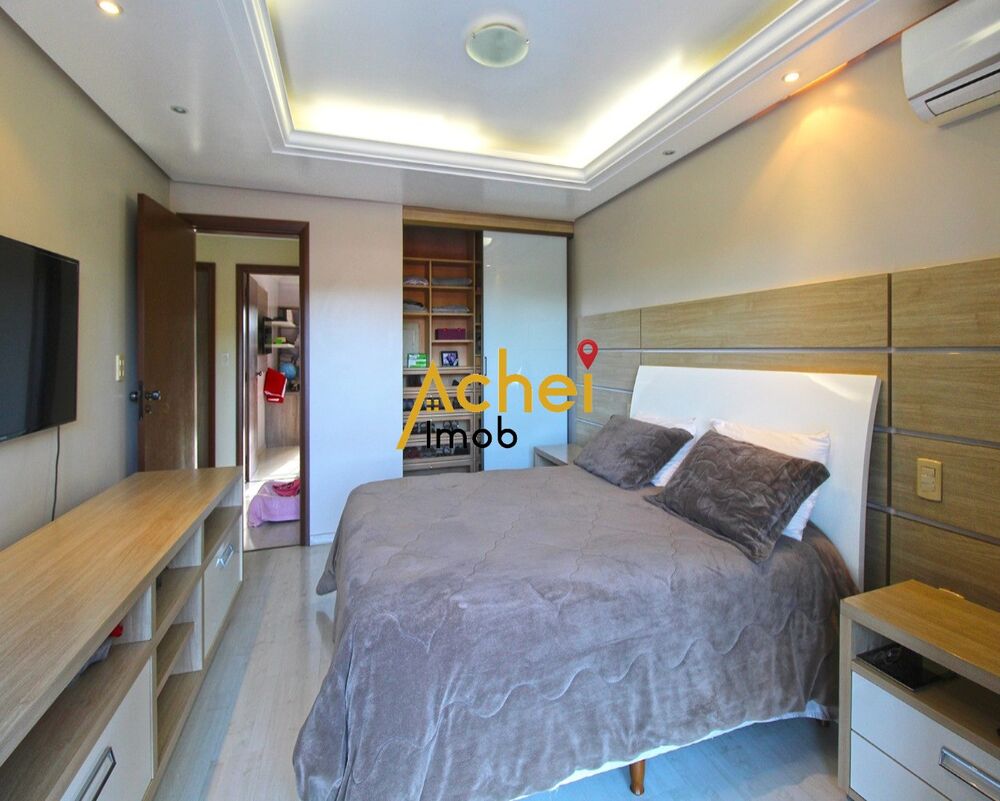 Casa à venda com 4 quartos, 300m² - Foto 9