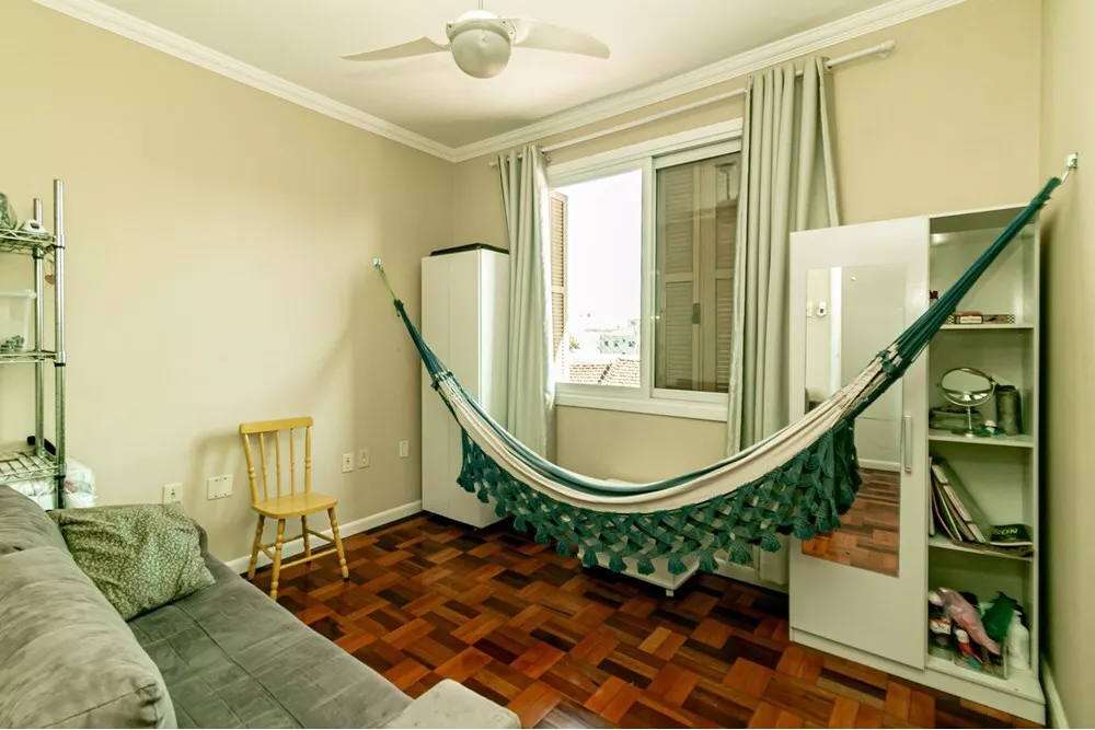 Apartamento à venda com 3 quartos, 90m² - Foto 2