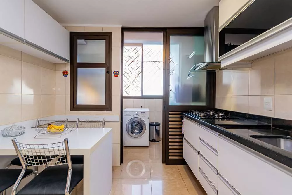 Apartamento à venda com 3 quartos, 103m² - Foto 4