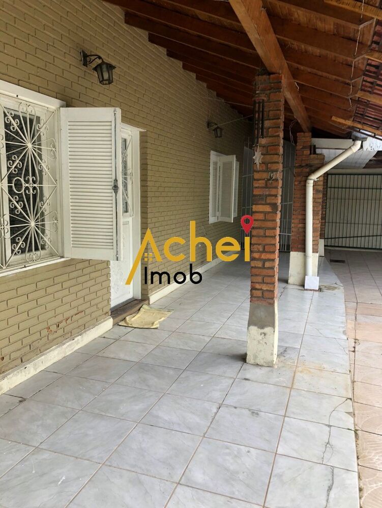 Casa, 3 quartos, 224 m² - Foto 4