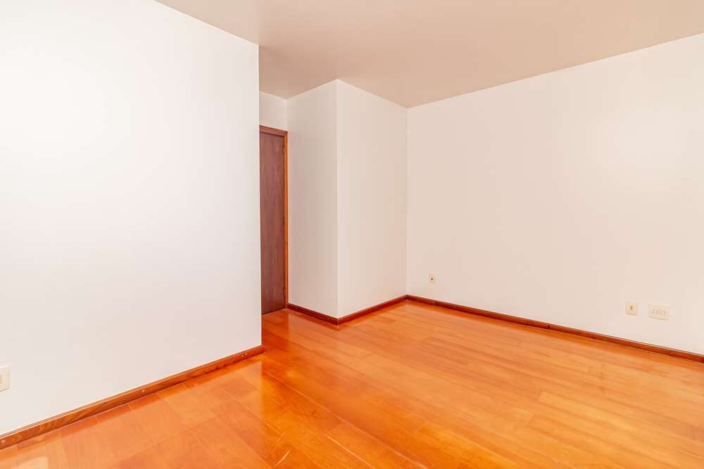 Apartamento à venda com 2 quartos, 66m² - Foto 14