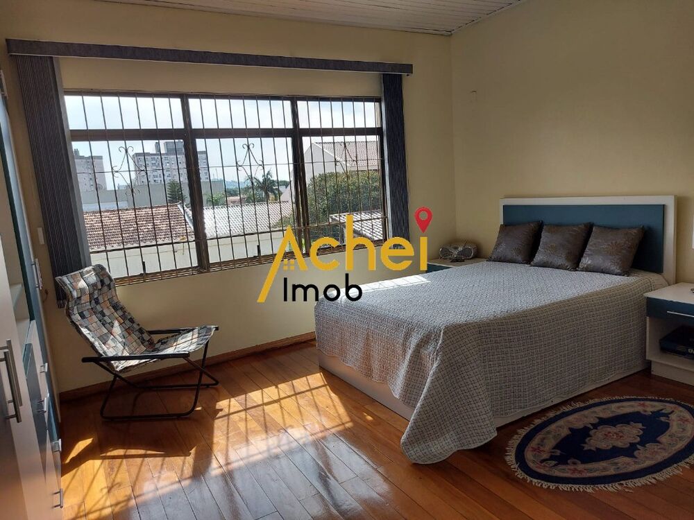 Casa, 3 quartos, 229 m² - Foto 2
