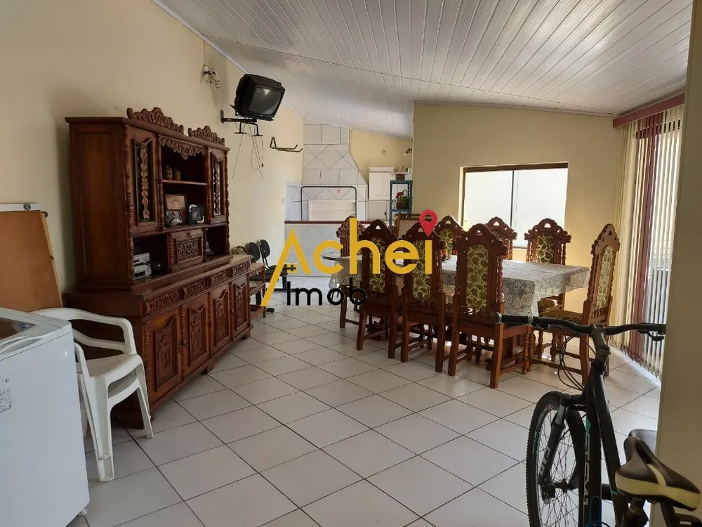 Casa, 3 quartos, 229 m² - Foto 14