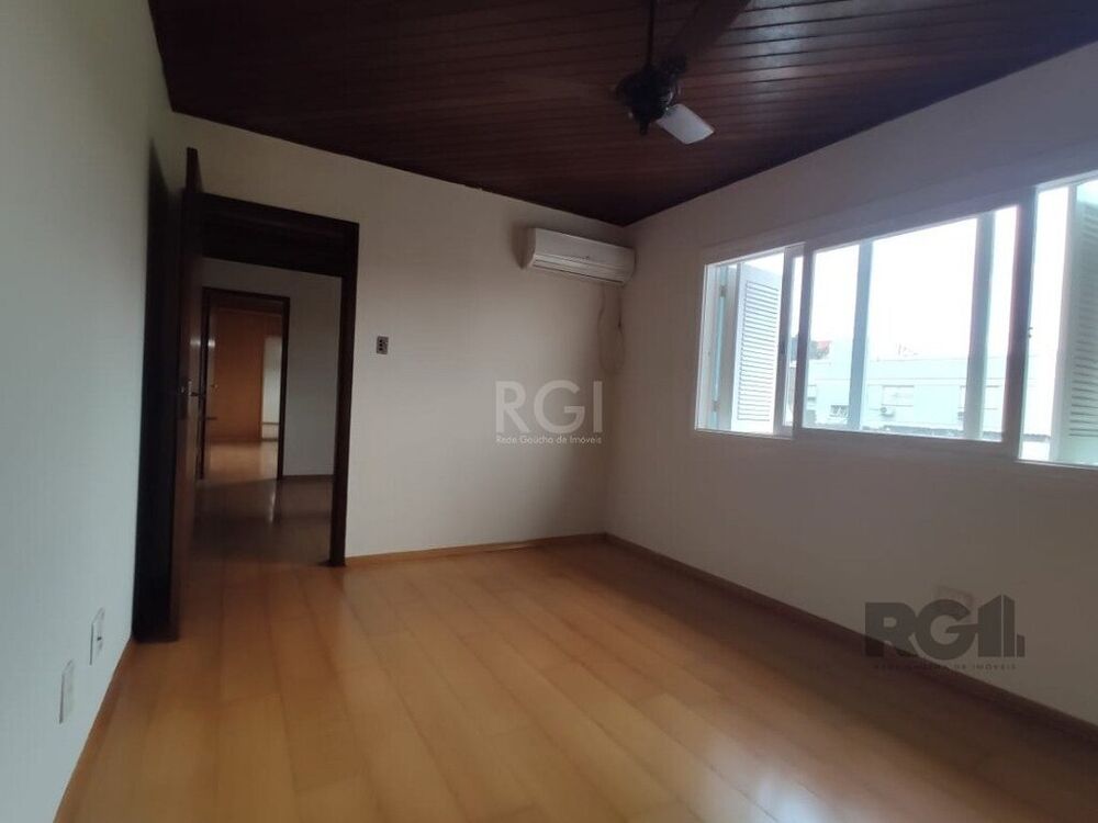 Casa à venda com 4 quartos - Foto 2