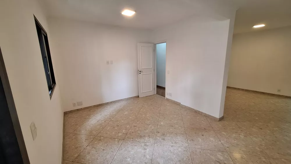 Apartamento, 3 quartos, 125 m² - Foto 2