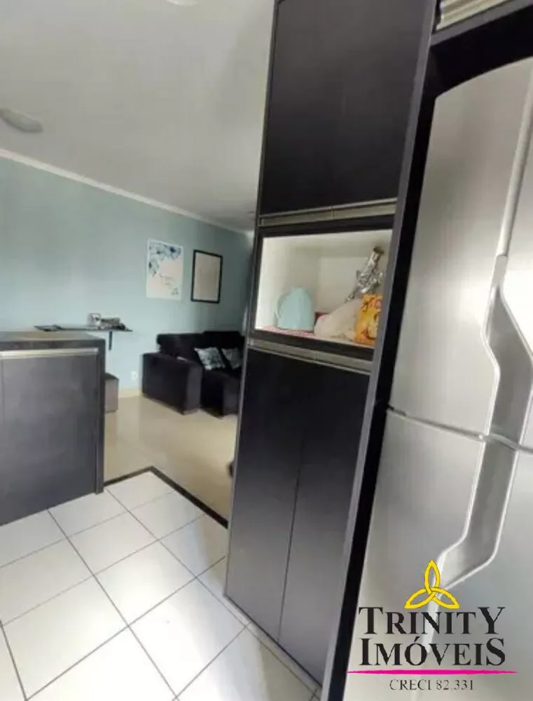 Apartamento à venda com 1 quarto, 33m² - Foto 1