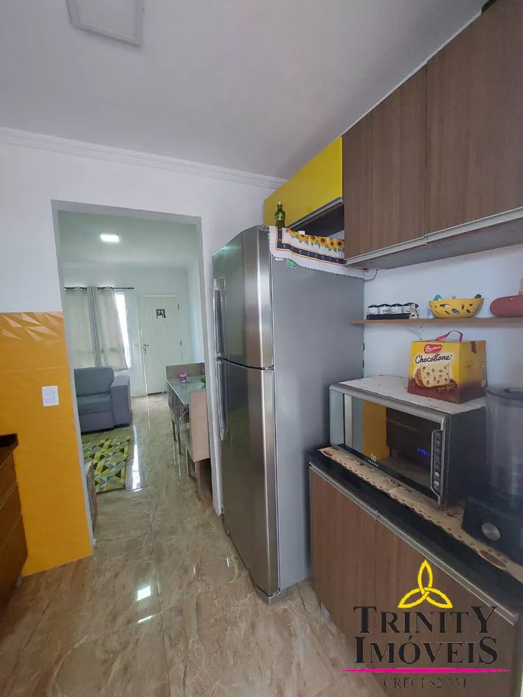 Casa à venda com 2 quartos, 48m² - Foto 4