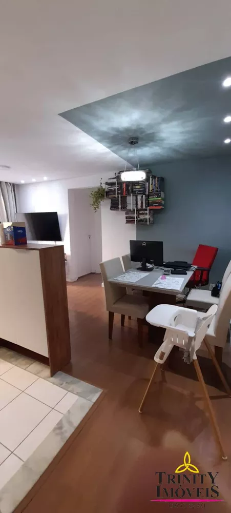 Apartamento à venda com 2 quartos, 52m² - Foto 3