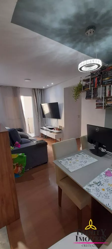 Apartamento à venda com 2 quartos, 52m² - Foto 4