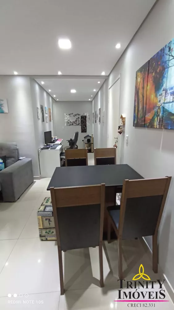 Apartamento à venda com 2 quartos, 59m² - Foto 1