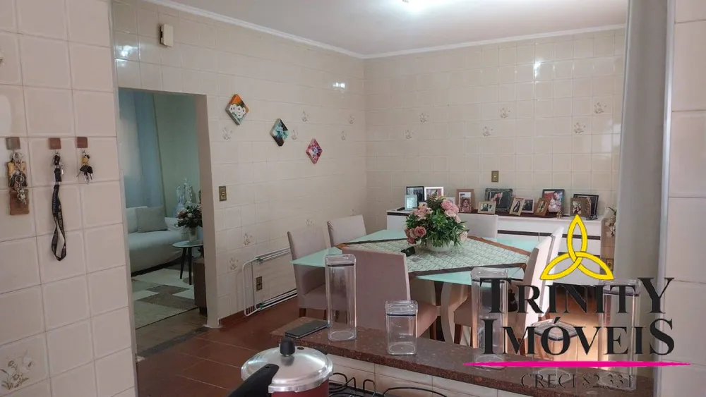Casa, 4 quartos, 440 m² - Foto 1