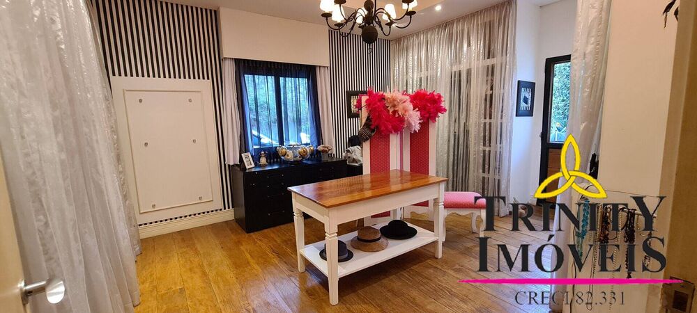 Casa, 3 quartos, 557 m² - Foto 4