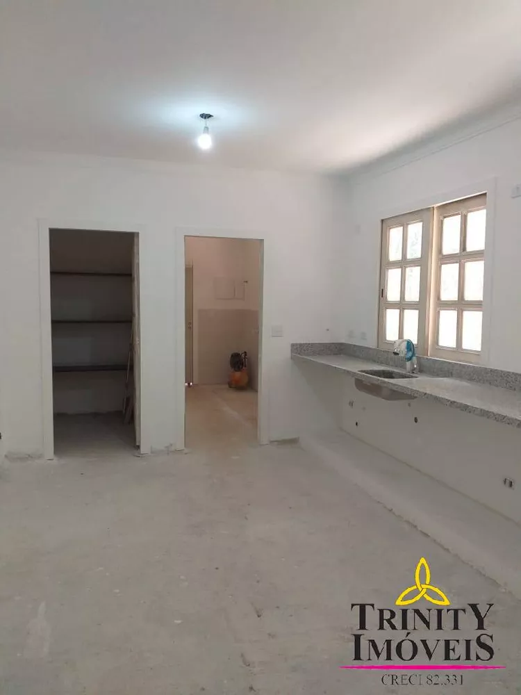 Casa de Condomínio à venda com 3 quartos, 440m² - Foto 3