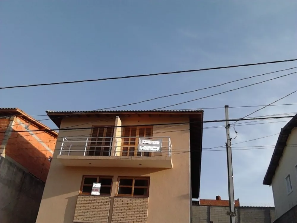 Sobrado à venda com 2 quartos, 230m² - Foto 2