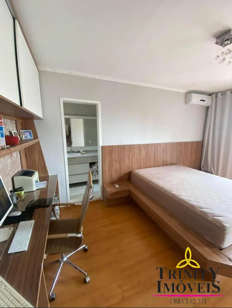 Casa, 3 quartos, 163 m² - Foto 1