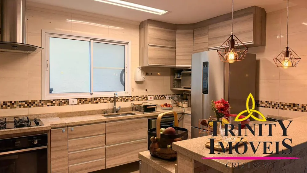 Casa, 3 quartos, 108 m² - Foto 2