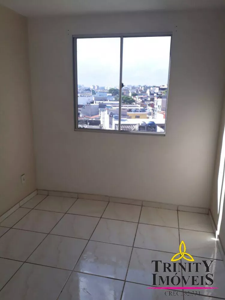 Apartamento à venda com 3 quartos, 50m² - Foto 5