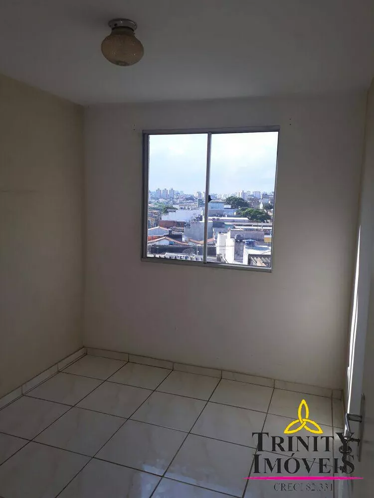 Apartamento à venda com 3 quartos, 50m² - Foto 4