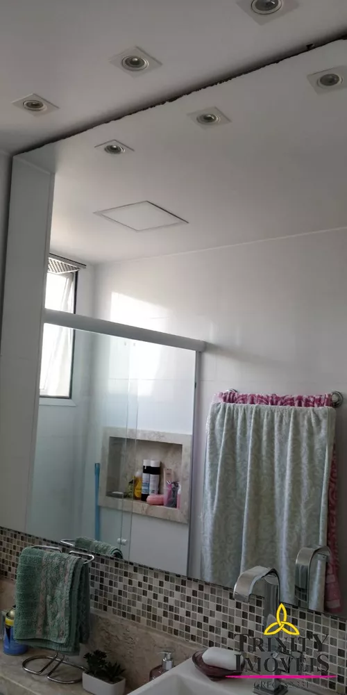 Apartamento à venda com 2 quartos, 48m² - Foto 3