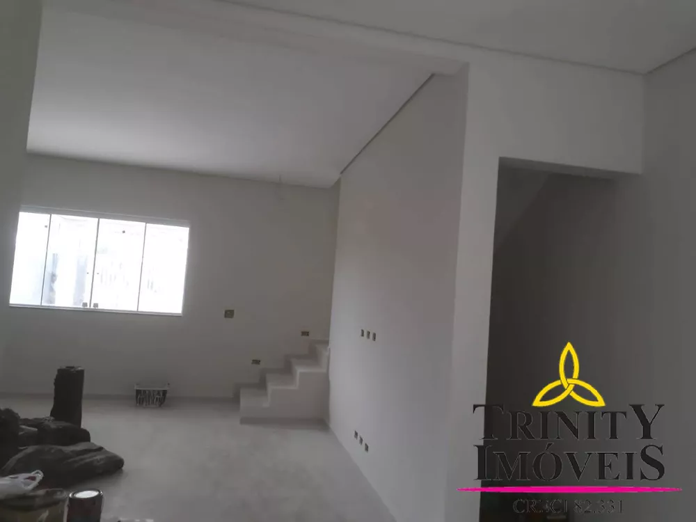 Casa à venda com 3 quartos, 150m² - Foto 3