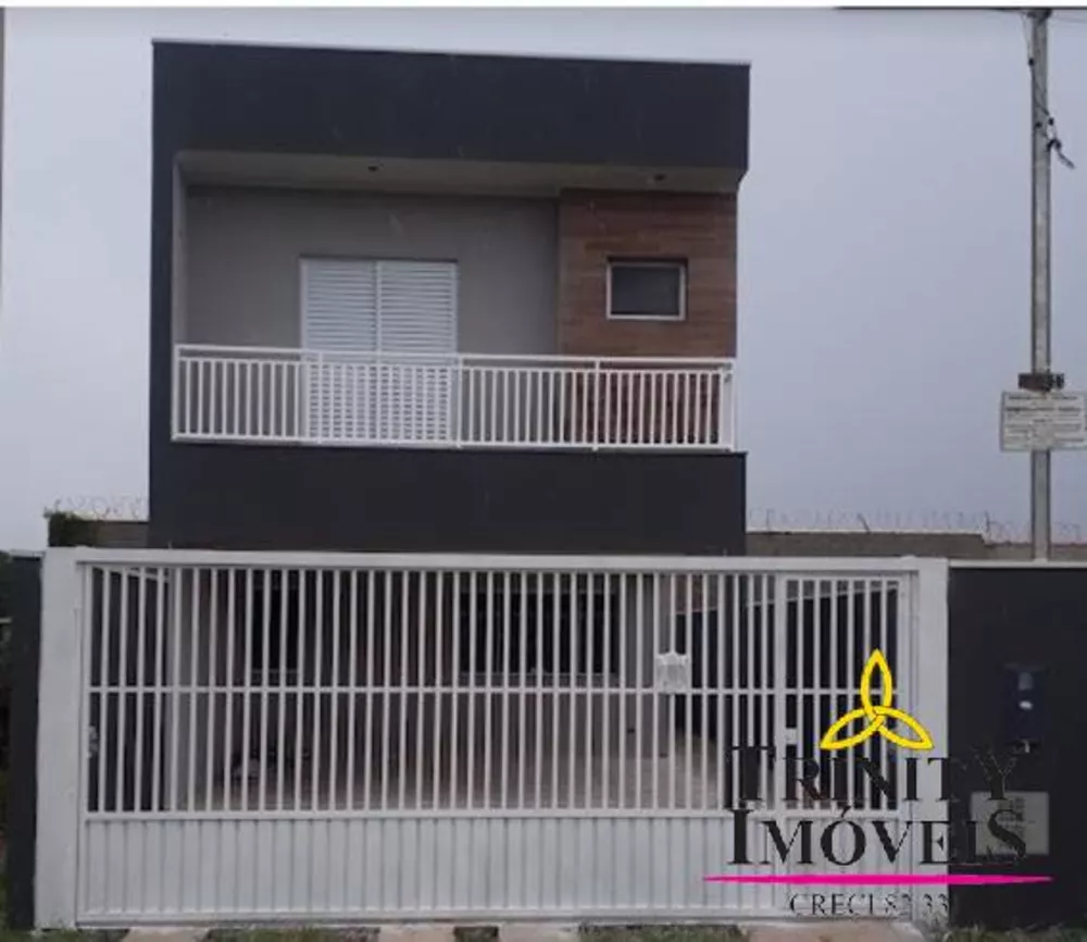 Casa à venda com 3 quartos, 150m² - Foto 1