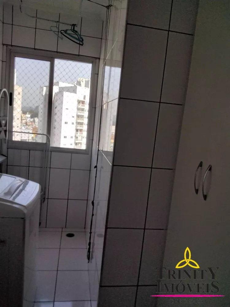 Apartamento à venda com 2 quartos, 57m² - Foto 4