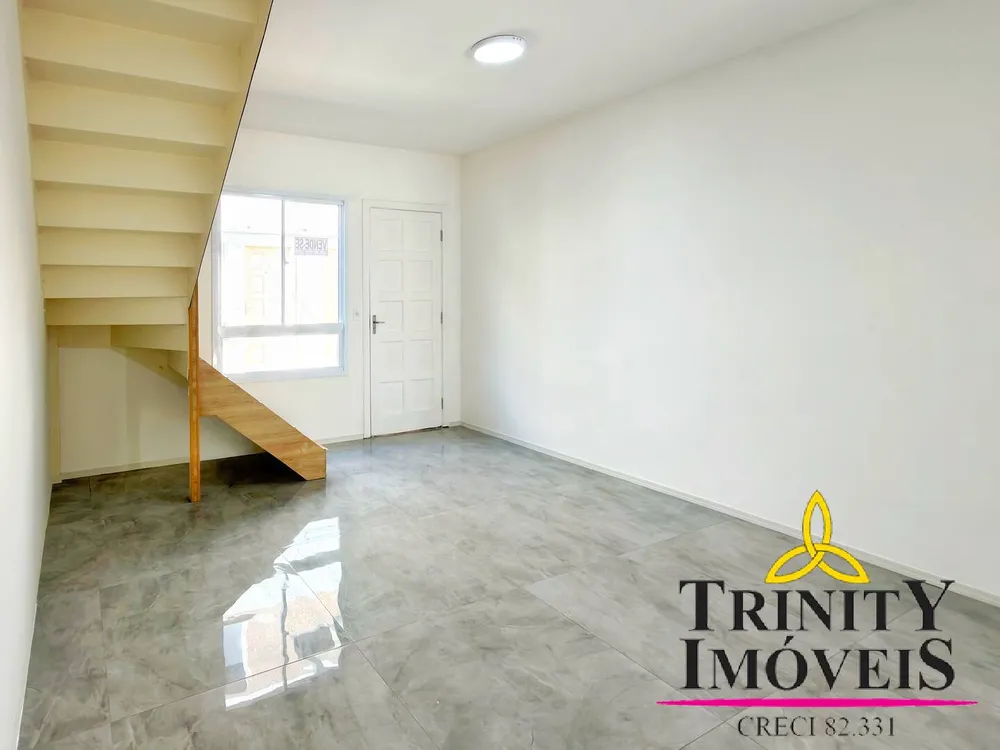 Casa, 2 quartos, 82 m² - Foto 1