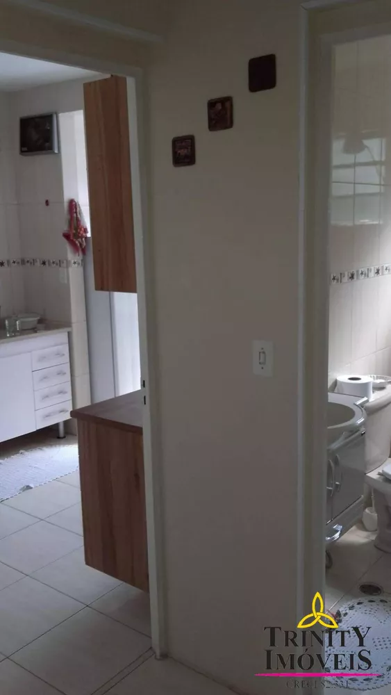 Apartamento à venda com 2 quartos, 58m² - Foto 3