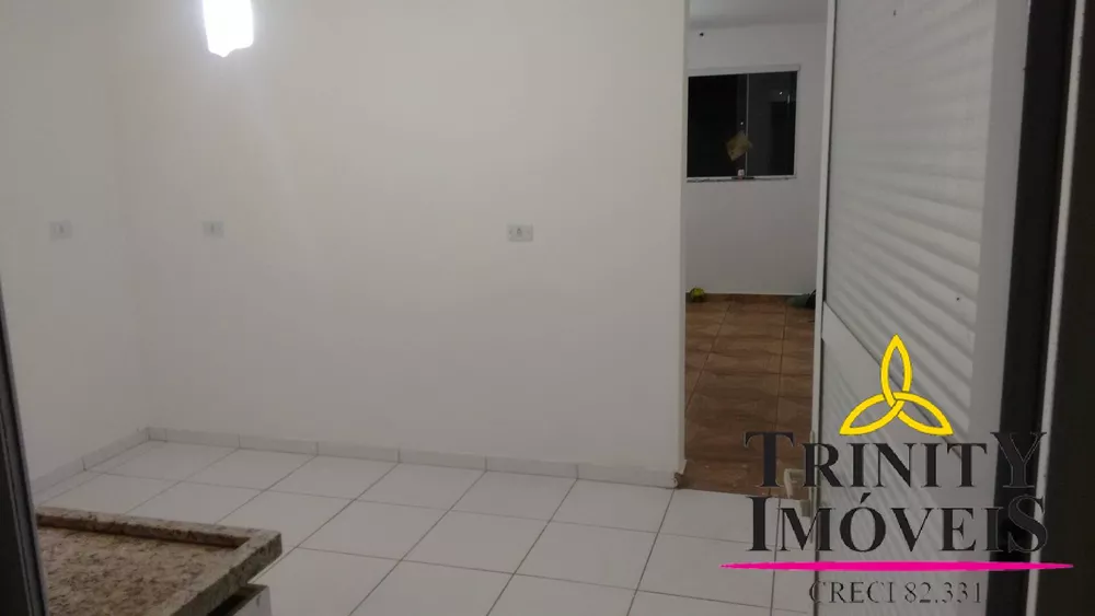 Casa à venda com 2 quartos, 94m² - Foto 3