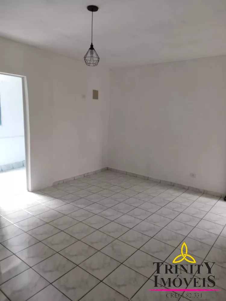 Casa à venda com 4 quartos, 148m² - Foto 3