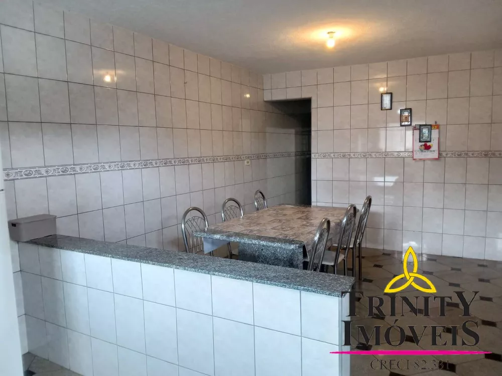 Casa à venda com 4 quartos, 148m² - Foto 4