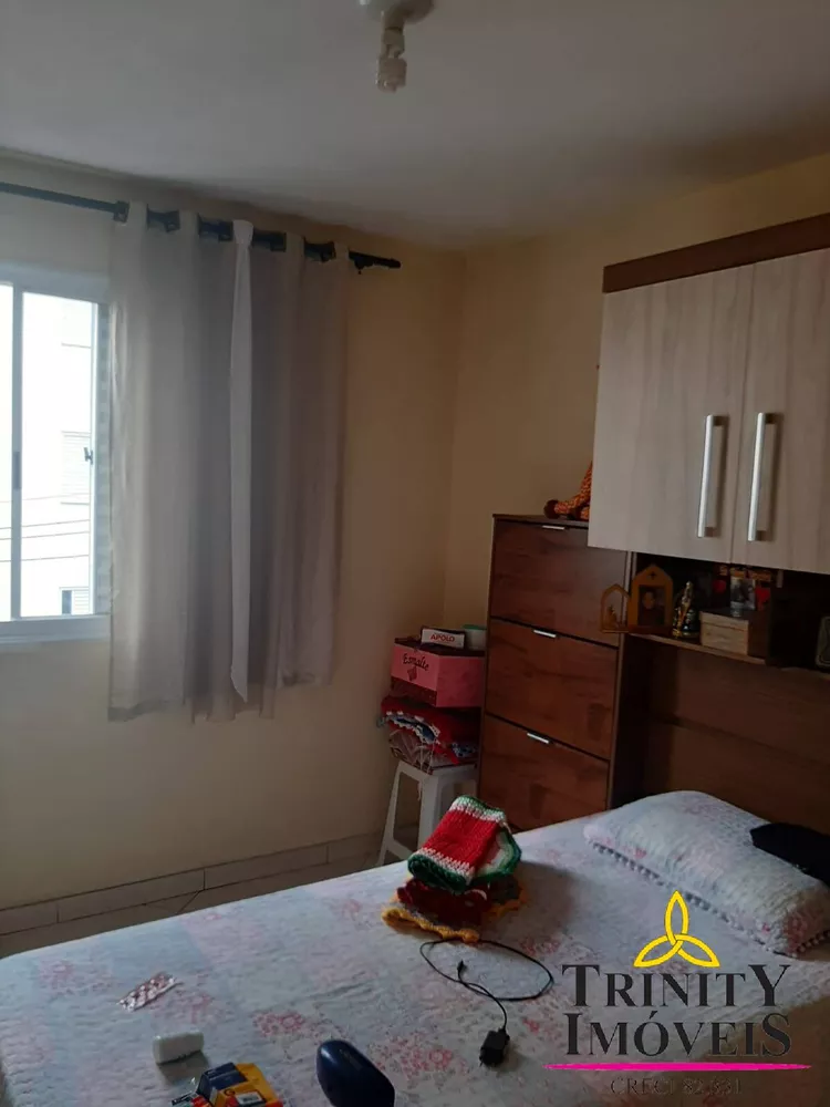 Apartamento à venda com 2 quartos, 42m² - Foto 4