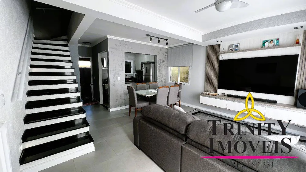 Casa, 3 quartos, 105 m² - Foto 1