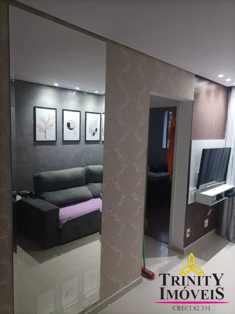 Apartamento à venda com 2 quartos, 45m² - Foto 2