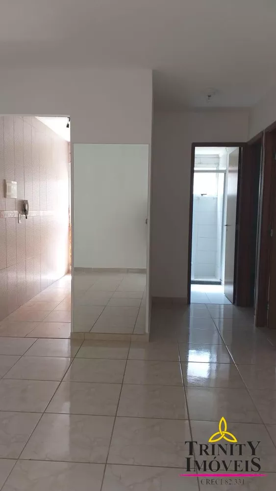 Apartamento à venda com 2 quartos, 50m² - Foto 3