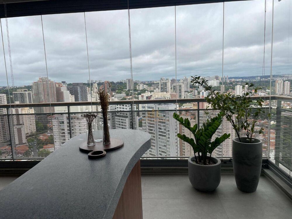 Apartamento à venda com 3 quartos, 167m² - Foto 2