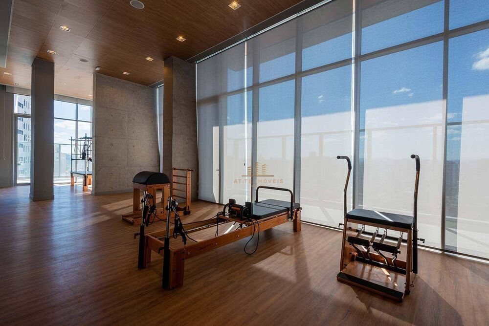 Apartamento à venda com 3 quartos, 167m² - Foto 11