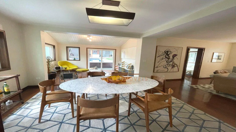 Casa, 4 quartos, 360 m² - Foto 1