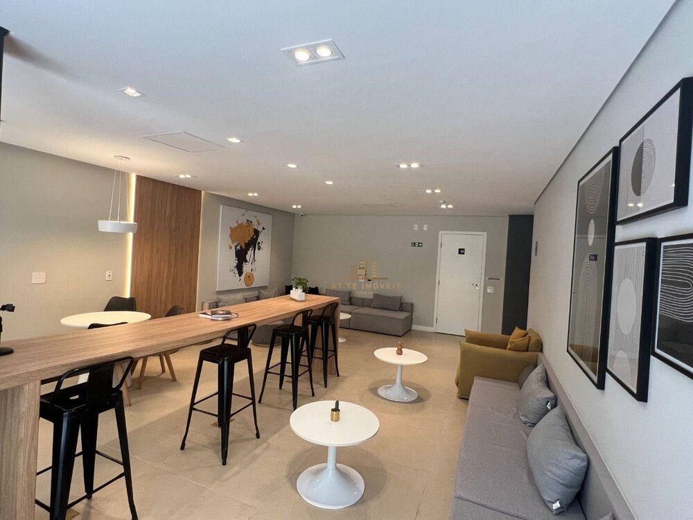 Apartamento à venda com 1 quarto, 39m² - Foto 2