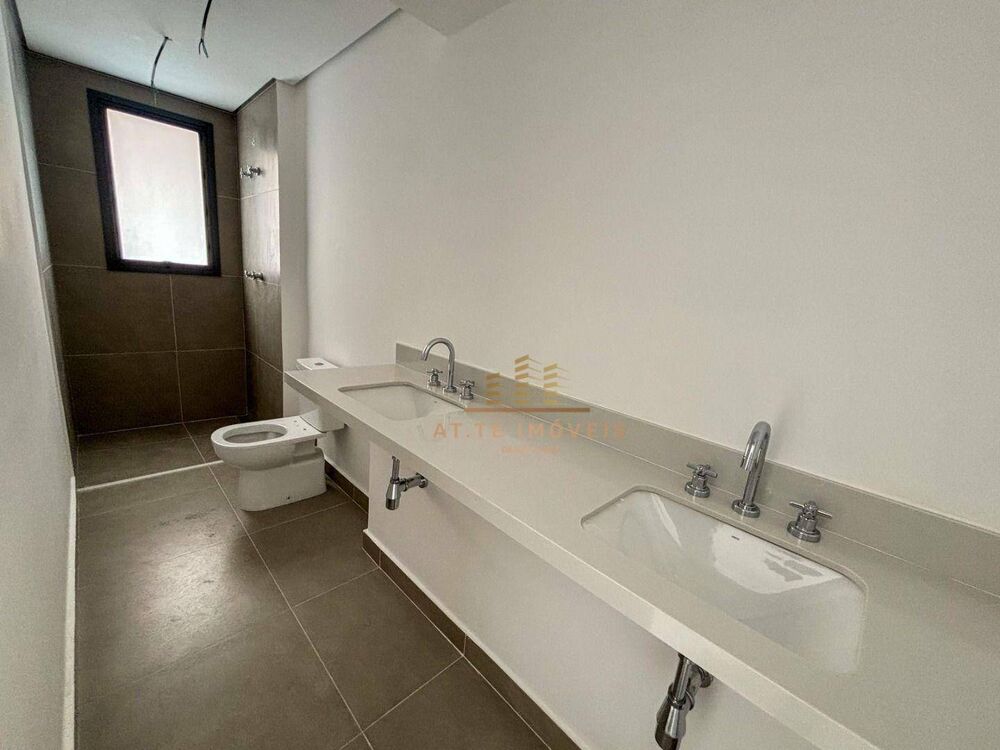 Apartamento à venda com 3 quartos, 115m² - Foto 3